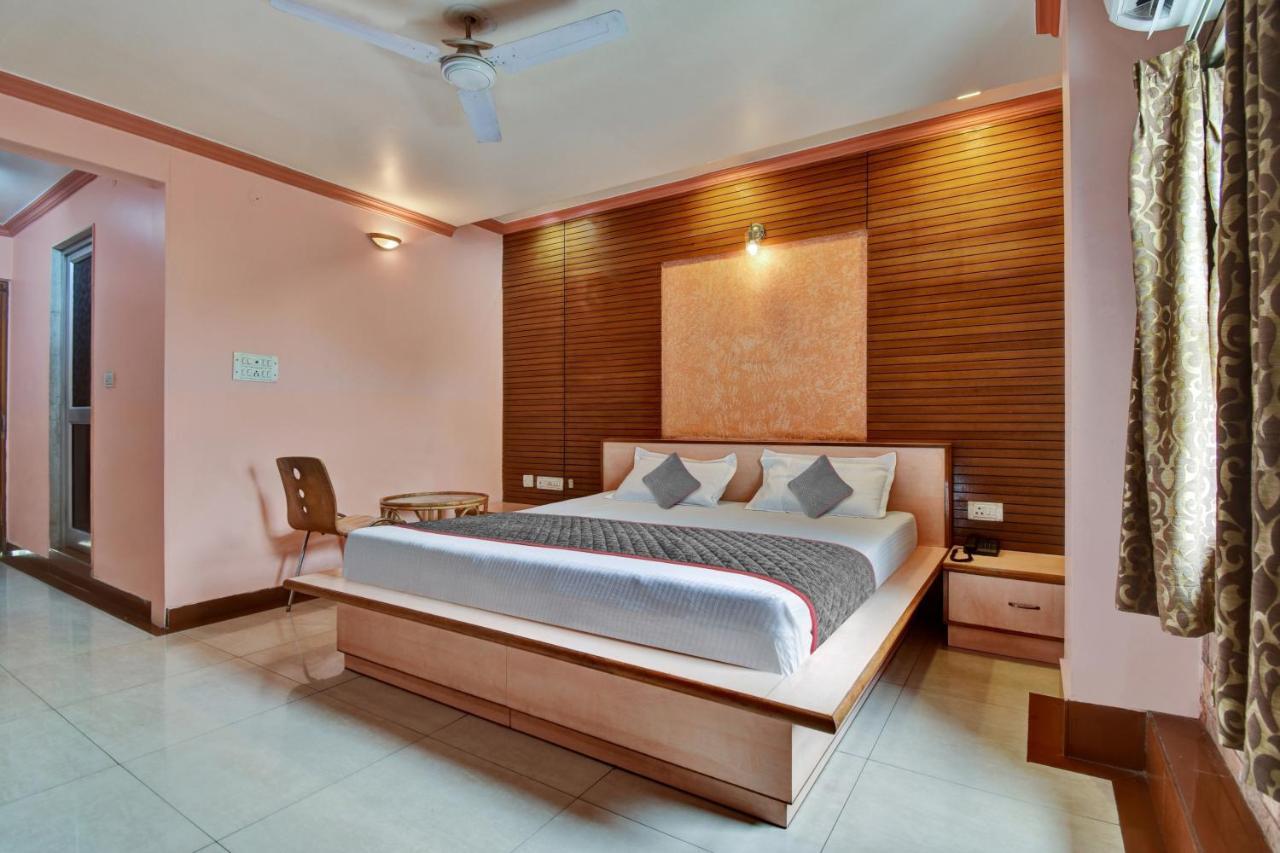 Townhouse Hotel Fly View Jaipur Buitenkant foto