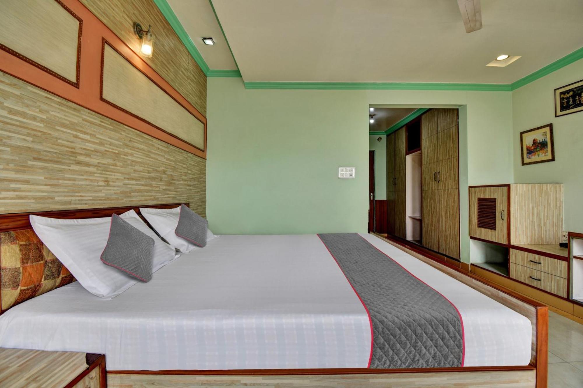 Townhouse Hotel Fly View Jaipur Buitenkant foto