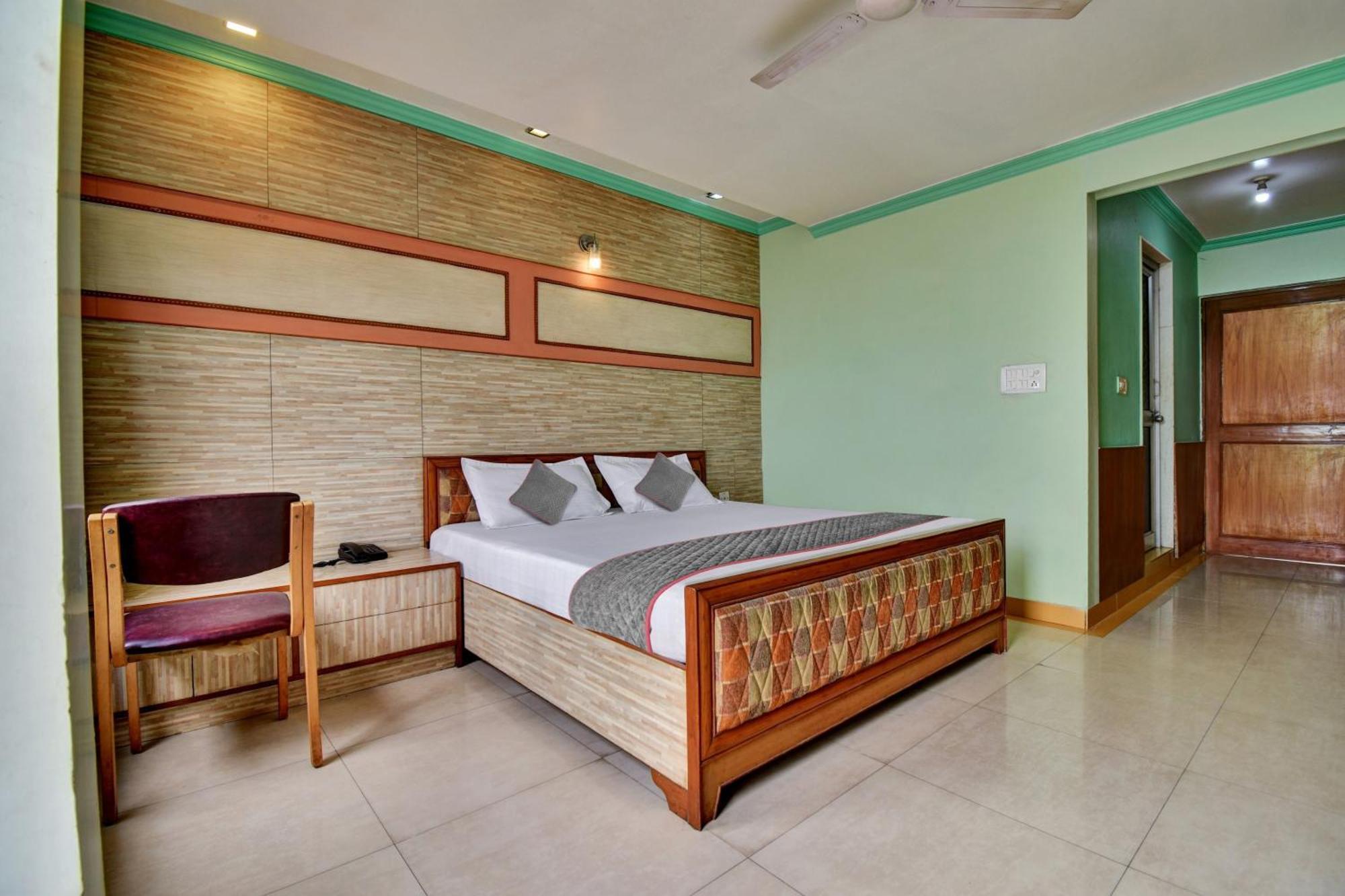 Townhouse Hotel Fly View Jaipur Buitenkant foto