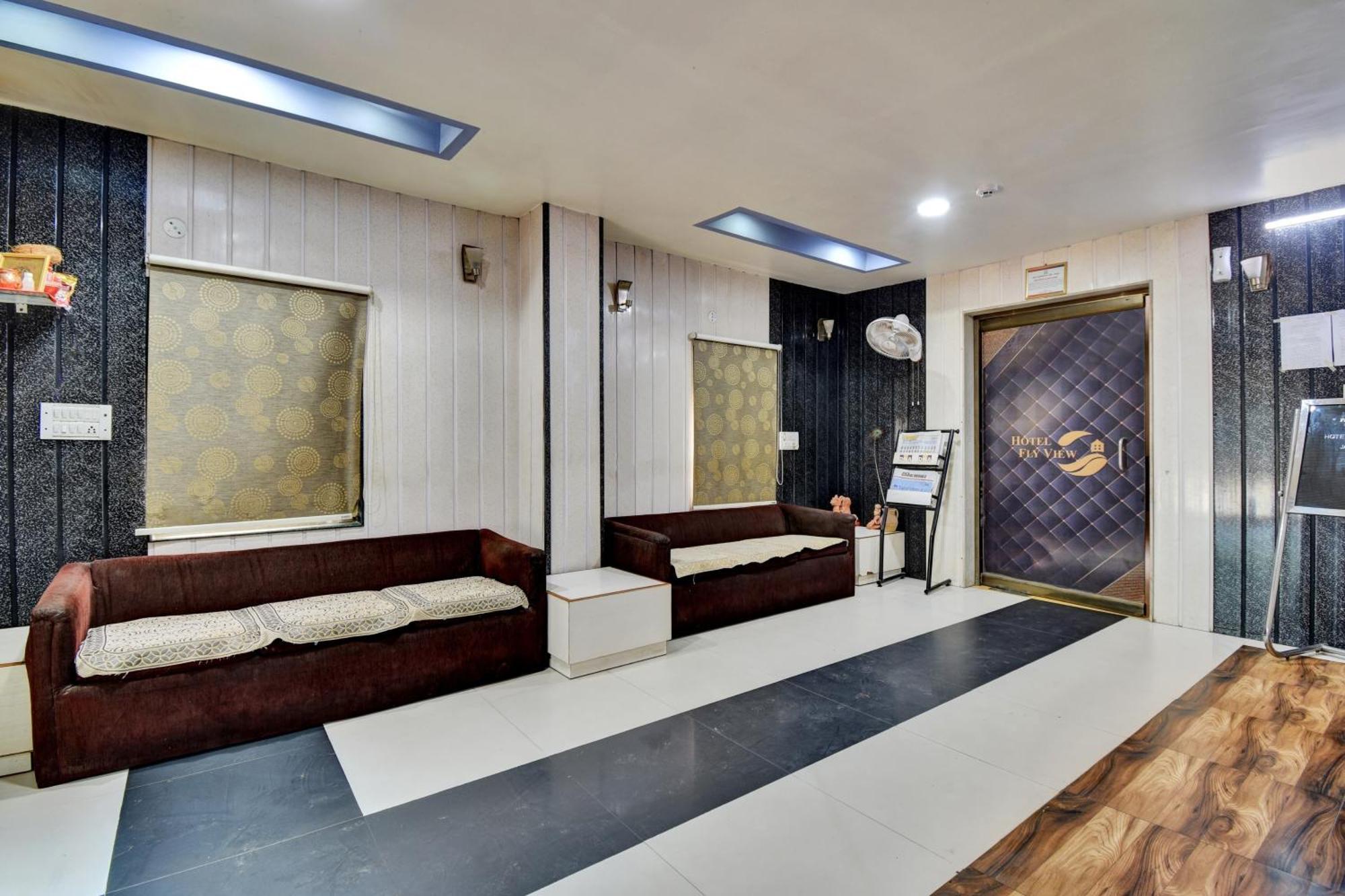 Townhouse Hotel Fly View Jaipur Buitenkant foto