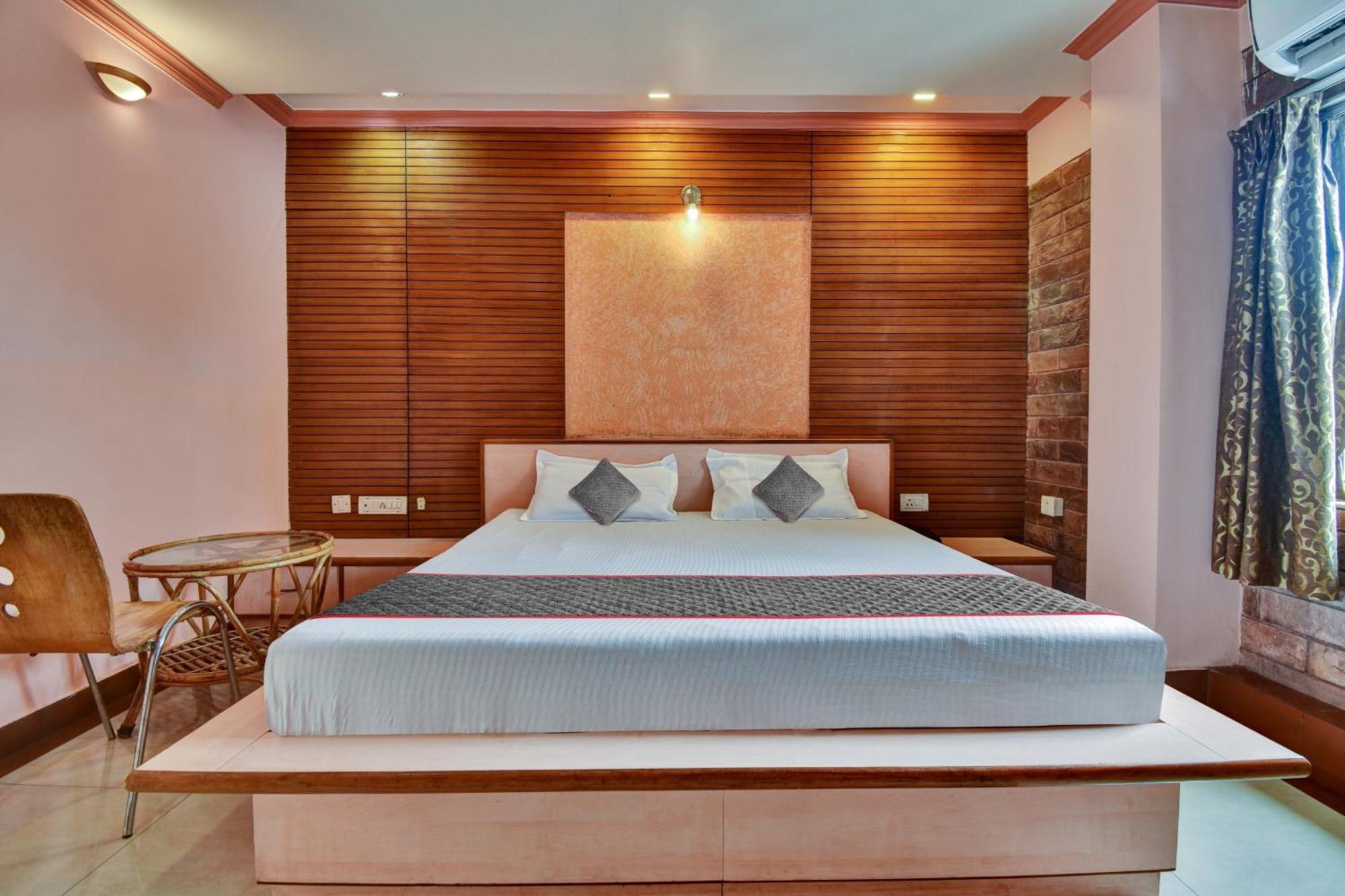 Townhouse Hotel Fly View Jaipur Buitenkant foto