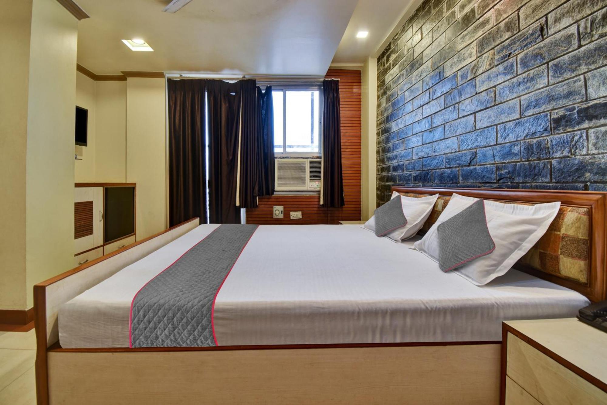 Townhouse Hotel Fly View Jaipur Buitenkant foto